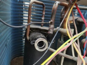 热水器冷冻了怎么处理（应对热水器冷冻的方法及预防措施）