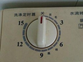 如何解决洗衣机脱水动静很小的问题（快速调整洗衣机脱水动静的关键方法）