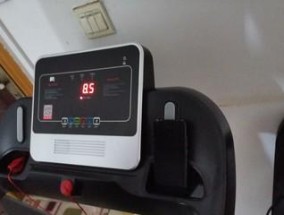 跑步机显示没电的原因及解决方法（跑步机电池耗尽可能的原因及如何解决）