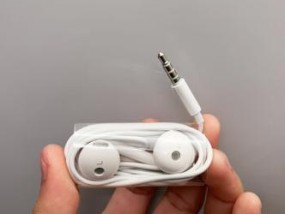 华为3a输出充电器的功率是多少瓦？充电速度如何？