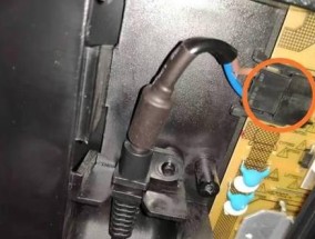 夏普电视开机后黑屏有声音指示灯亮的问题解决方法（教你轻松修复夏普电视开机后黑屏有声音指示灯亮的故障）