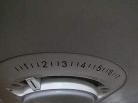 为什么冰柜无法冻结冰块（探究冰柜无法冻结冰块的原因及解决方案）