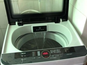 全自动洗衣机使用指南（轻松掌握使用技巧）