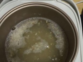电饭煲煮稀饭不熟是怎么回事？如何解决？