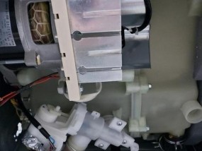 洗衣机水管卡扣拆取方法是什么？拆卸后如何正确安装？