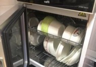 解决消毒柜通电不正常的方法（如何修复消毒柜通电问题）