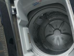 吉德洗衣机底盘脱落了怎么办？维修步骤是什么？