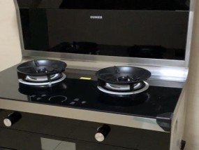 欧尼尔集成灶彩屏的革新设计与智能功能（将厨房烹饪体验提升至全新高度）