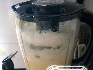 豆浆机的使用技巧，制作更美味的豆浆（掌握关键技巧）  第1张