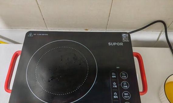 电磁炉启动不了的原因及解决方法（探究电磁炉无法启动的常见故障和应对之策）  第1张
