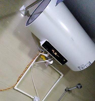 速热热水器底部漏水怎么修（掌握修理技巧）  第2张