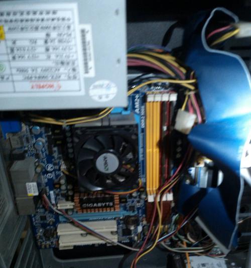 显示器灯泡开关不亮了怎么办？修理步骤是什么？  第3张