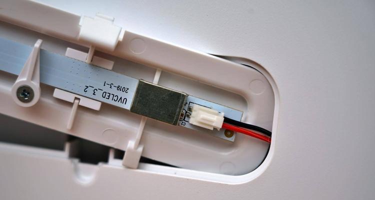 二手笔记本支架安装难吗？需要哪些工具？  第1张