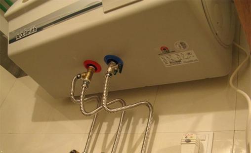 热水器内胆固定螺丝安装方法是什么？安装时应注意什么？  第2张