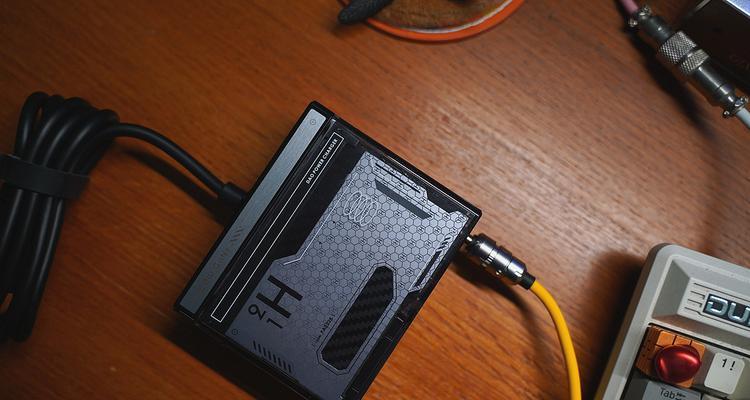 桌面全能充电器使用方法是什么？  第2张