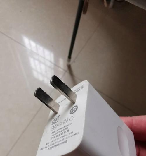 手机充电器供电脚线的正确接法是什么？  第1张